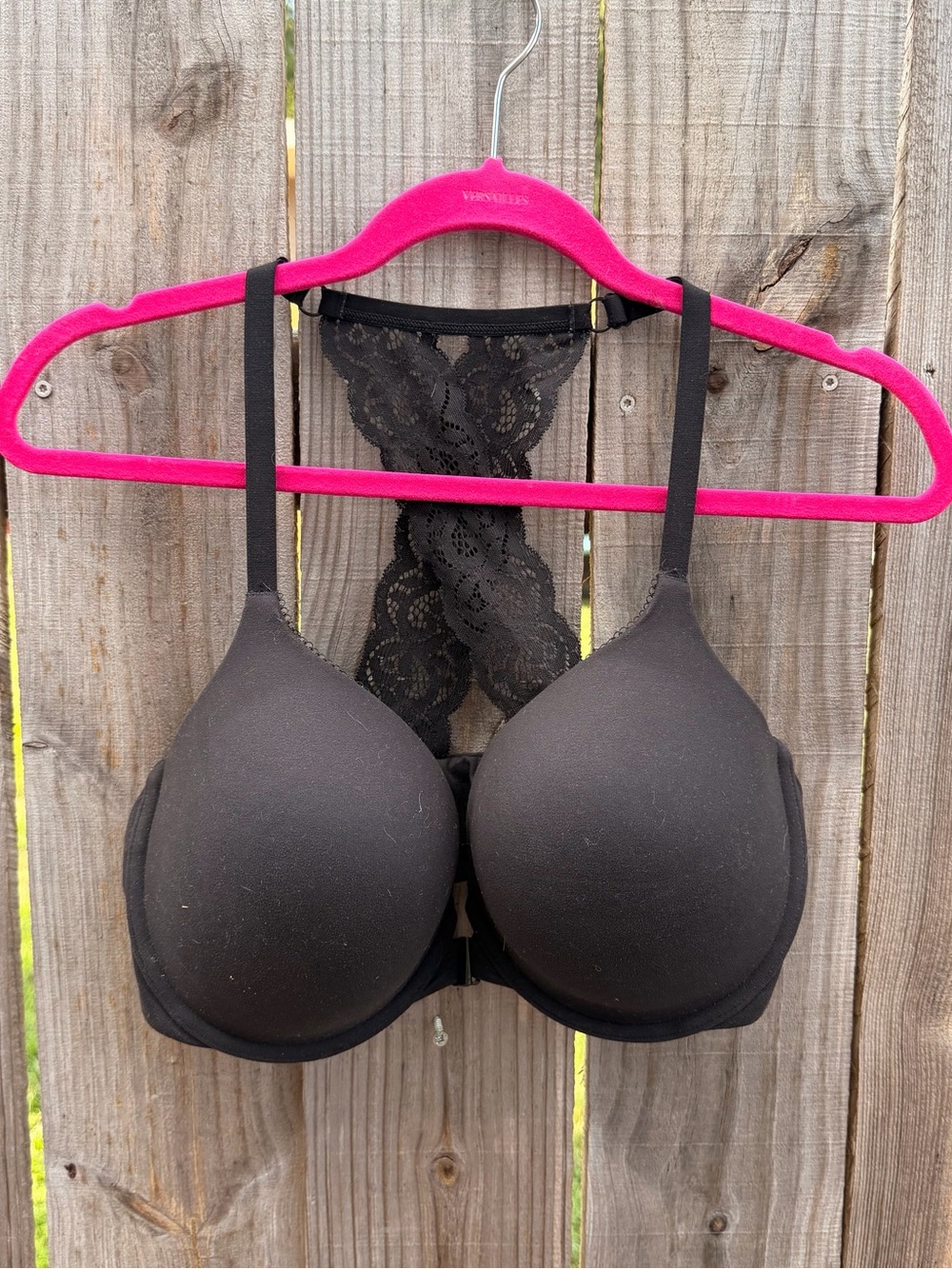 Victoria's Secret Black Lace Racerback T-Shirt Bra Size 38DD